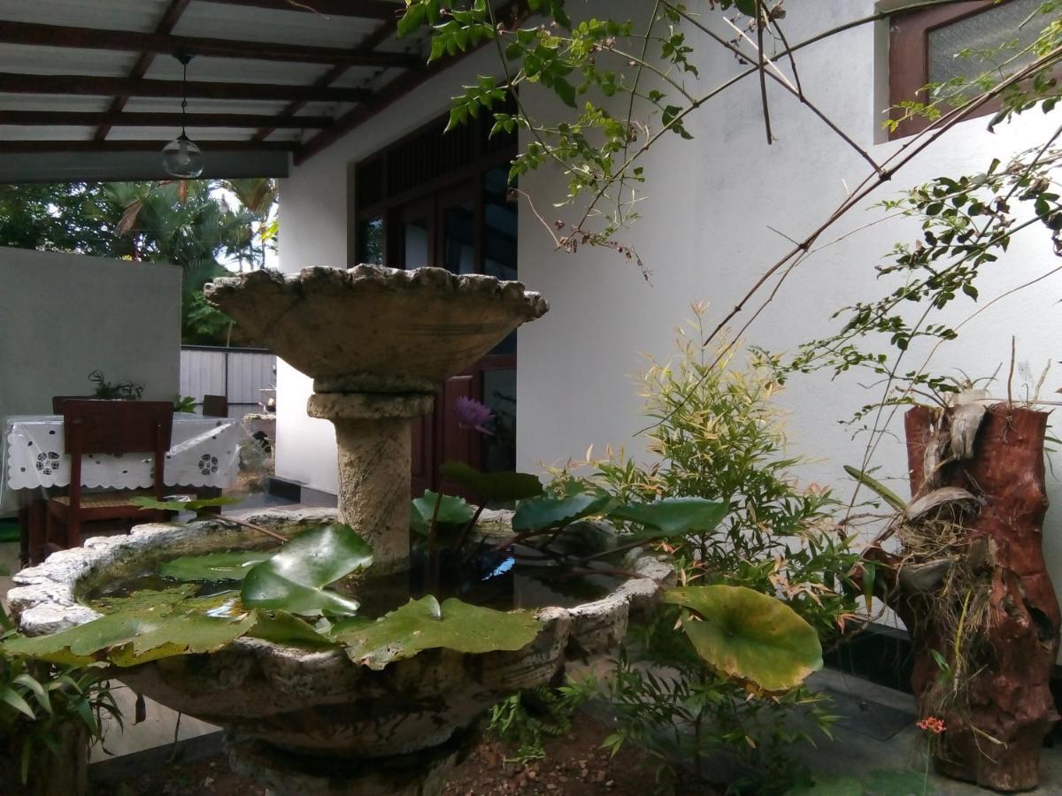 Sisila Villa Bentota Exteriér fotografie